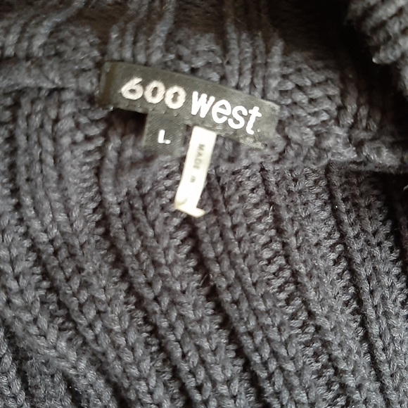 600 west sweater vest size large - Picture 4 of 5